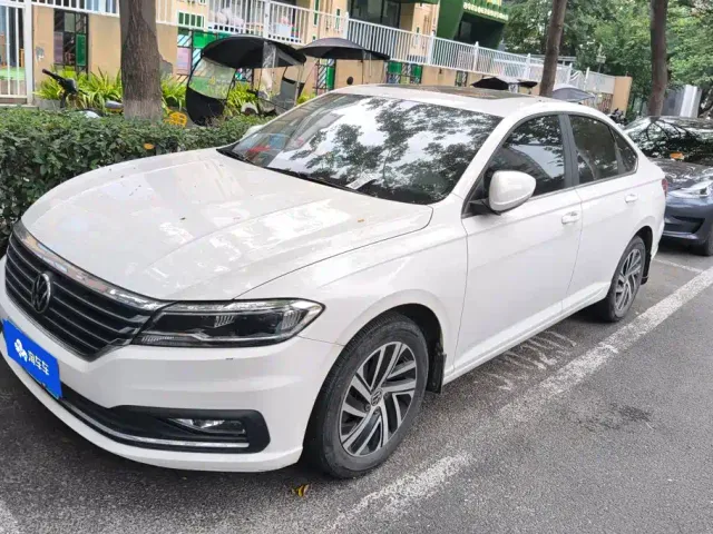 Фотография автомобиля — Volkswagen Lavida
