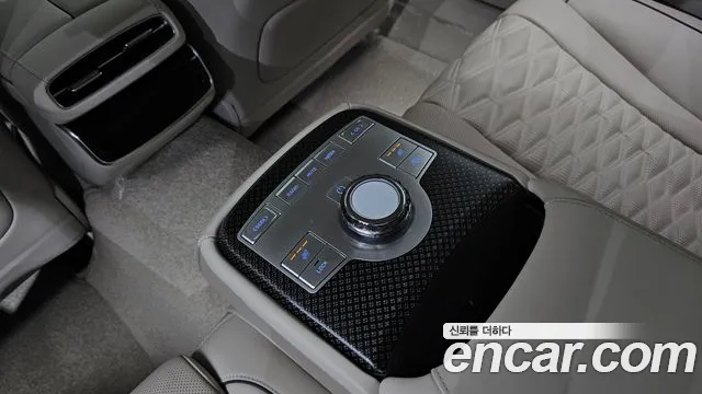 Genesis G80 Бензин 2.5 турбо 2WD — Фото автомобиля 18