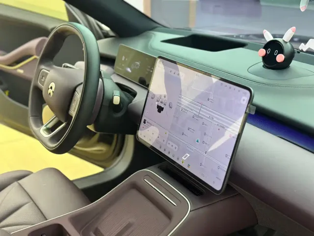 Nio ET5 Touring — Фото автомобиля 11
