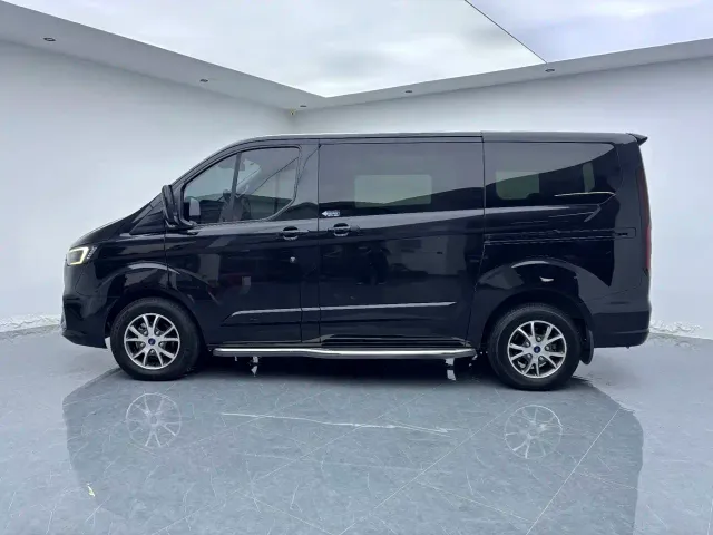 Ford Tourneo — Фото автомобиля 7