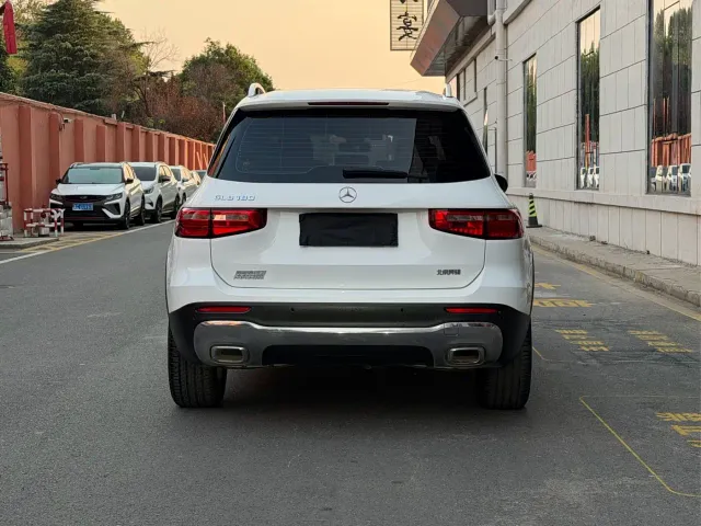 Mercedes-Benz GLB-Class — Фото автомобиля 5