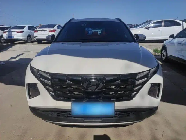 Hyundai Tucson — Фото автомобиля 2