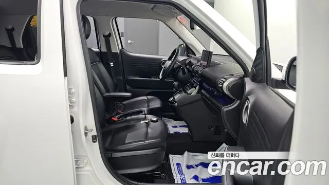 Hyundai Casper Casper Inspiration — Фото автомобиля 26