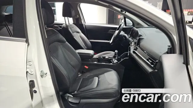 Kia Sportage Sportage 5-е поколение Дизель 2.0 2WD — Фото автомобиля 12