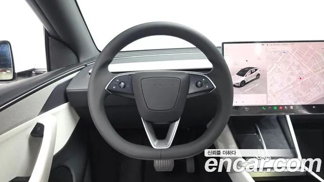Tesla Model Y — Фото автомобиля 12