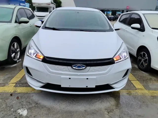 Chery Arrizo e — Фото автомобиля 2