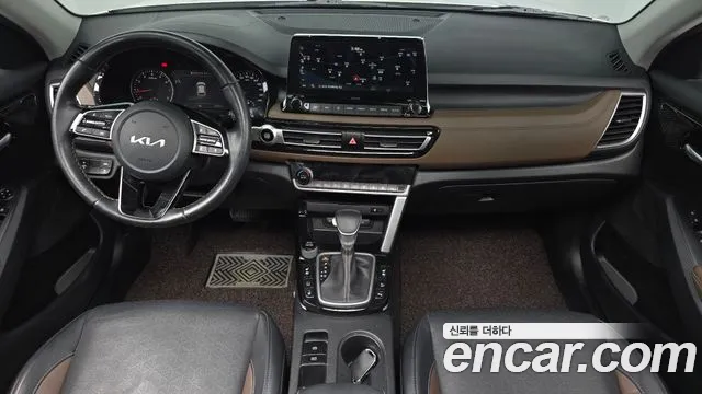 Kia Seltos Seltos Бензин 1.6 турбо 2WD — Фото автомобиля 7
