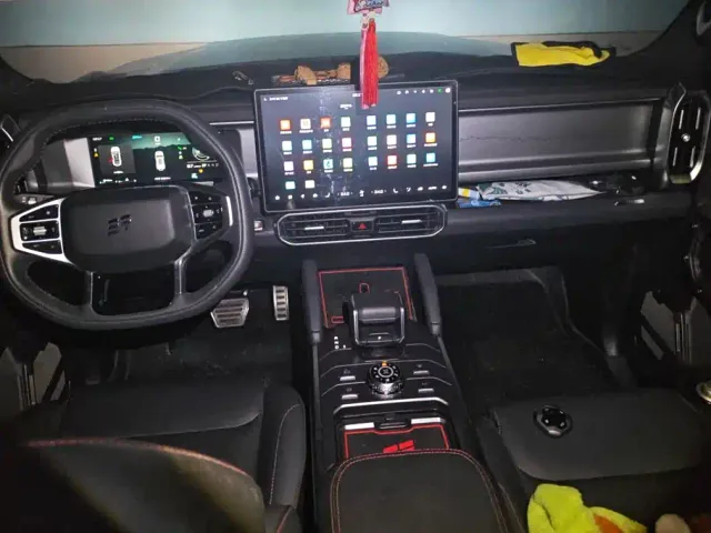Jetour T2 — Фото автомобиля 12