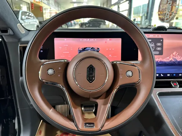 Maextro S800 — Фото автомобиля 23