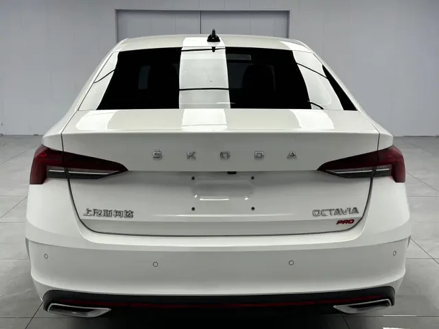 Skoda Octavia — Фото автомобиля 5