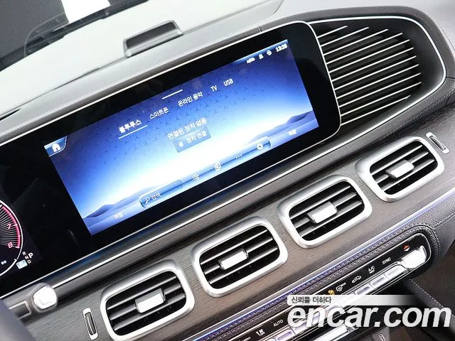 Mercedes-Benz GLE-Class — Фото автомобиля 16