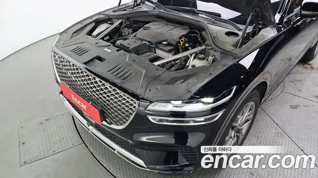 Genesis GV70 2.5T Бензин AWD — Фото автомобиля 6