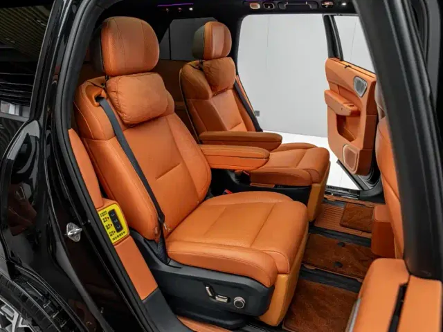 Lynk & Co 900 — Фото автомобиля 24