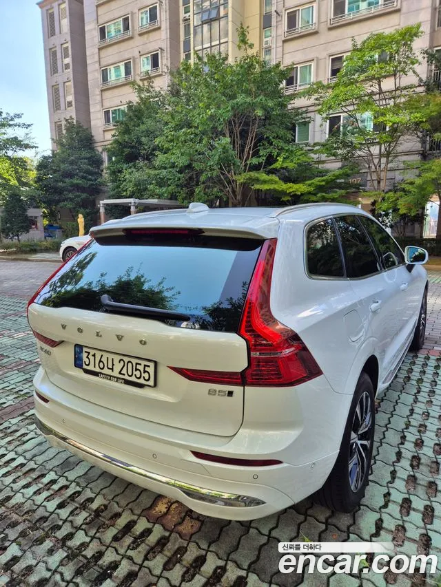 Volvo XC60 2nd Gen — Фото автомобиля 2