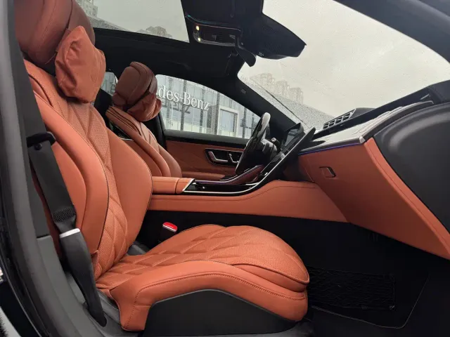 Mercedes-Benz Maybach S-Class — Фото автомобиля 17