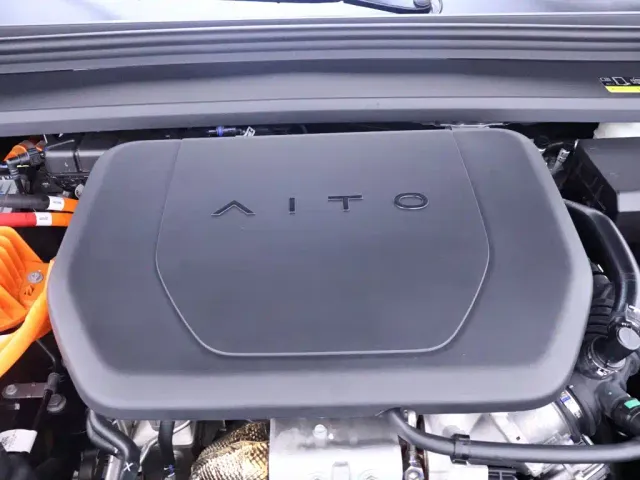 Aito M9 — Фото автомобиля 29