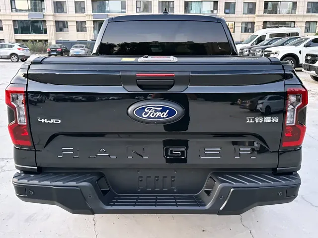 Ford Ranger — Фото автомобиля 4
