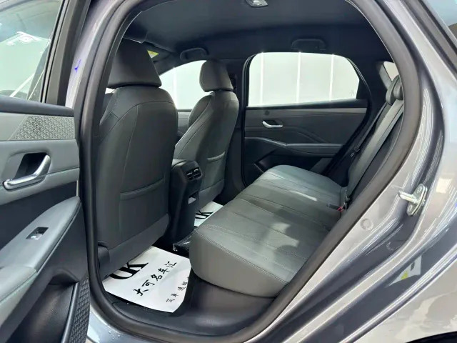 BYD Qin PLUS — Фото автомобиля 6