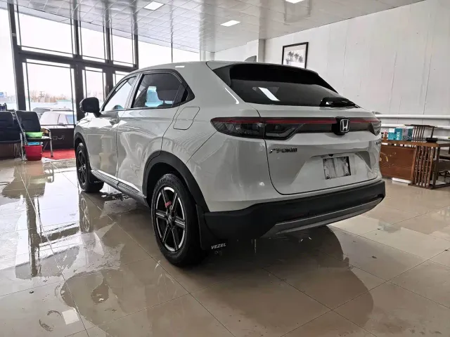 Honda Vezel — Фото автомобиля 7