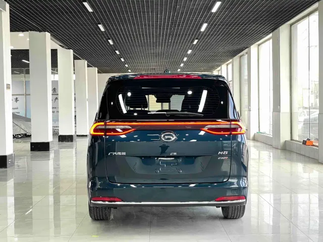GAC Trumpchi M6 — Фото автомобиля 17