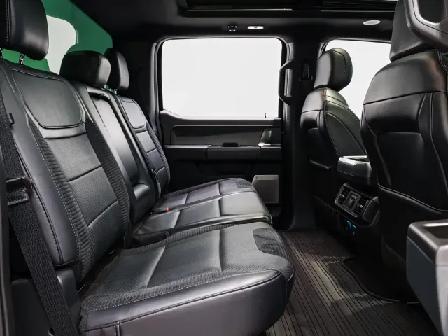 Ford F-150 Raptor — Фото автомобиля 11