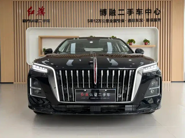 Hongqi H5 — Фото автомобиля 4
