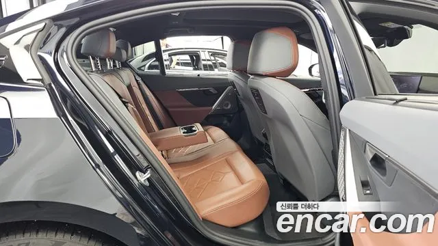 BMW 5-Series 5 серия (G60) 530i xDrive M Sport Pro Special Edition — Фото автомобиля 12