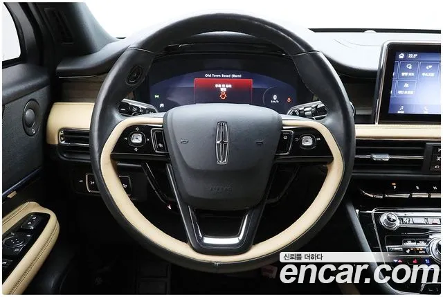 Lincoln Corsair — Фото автомобиля 12
