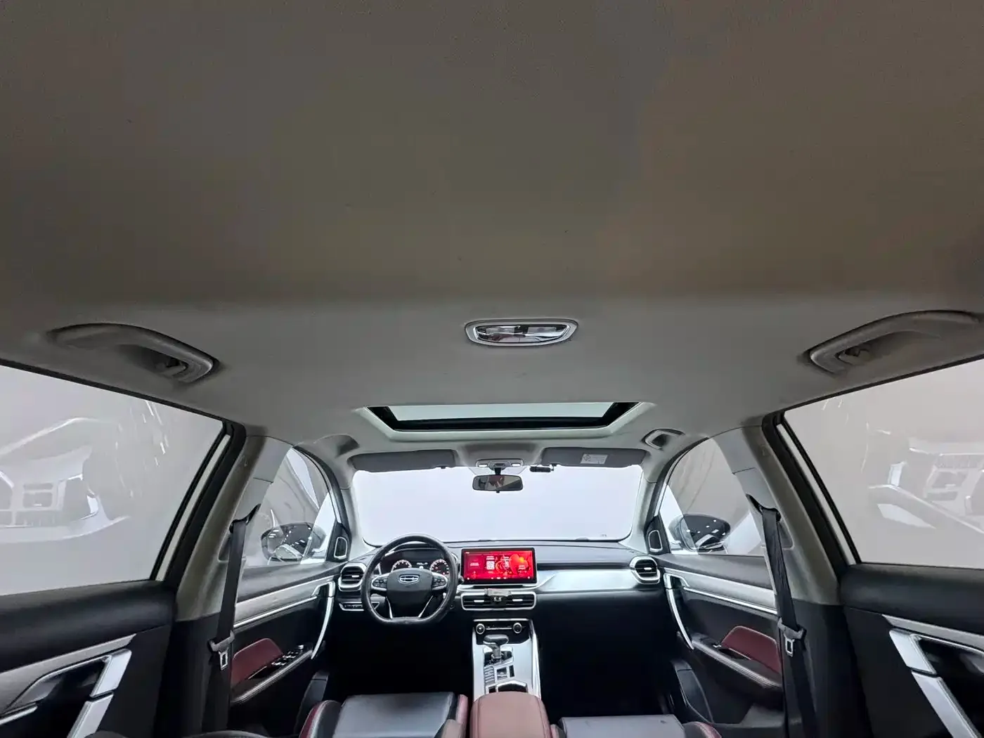 Geely Binyue 2021 1.4T DCT Diamond Edition — Фото автомобиля 9