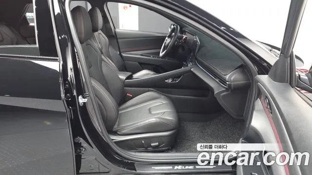 Hyundai Avante CN7 — Фото автомобиля 11