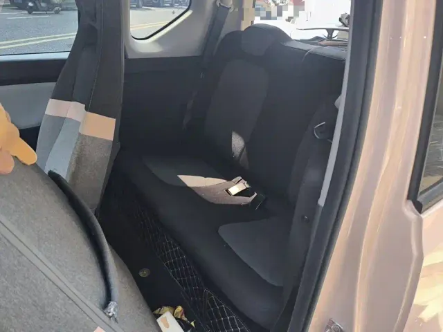 Wuling Hongguang Mini EV — Фото автомобиля 14