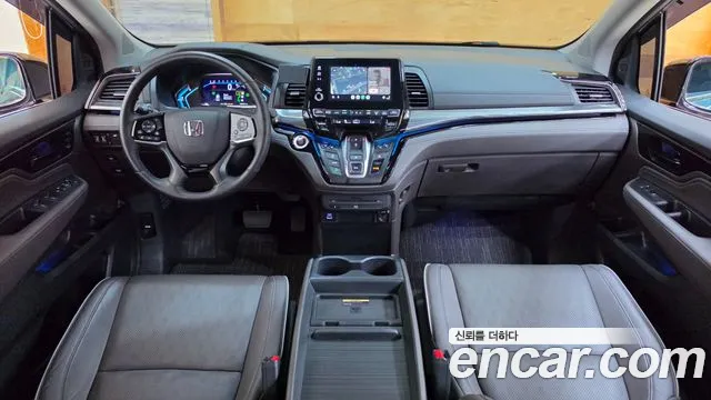 Honda Odyssey — Фото автомобиля 8