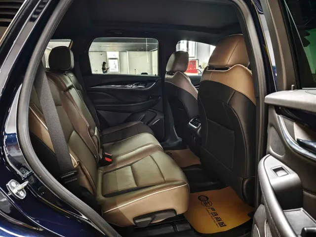 Buick Enclave — Фото автомобиля 9