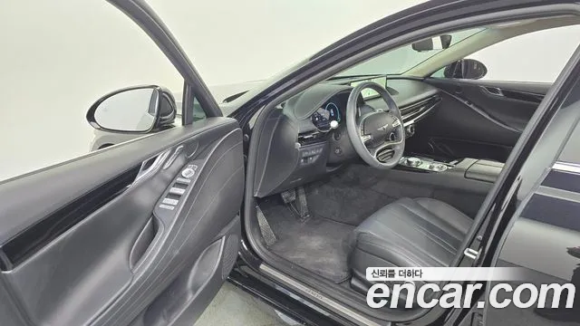 Genesis G80 Бензин 2.5 турбо AWD — Фото автомобиля 10