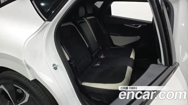 Kia EV6 — Фото автомобиля 18