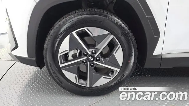 Hyundai Tucson NX4 — Фото автомобиля 5