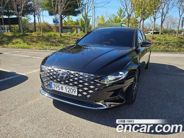 Фотография автомобиля — Hyundai Grandeur New