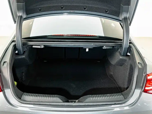 Mercedes-Benz CLS-Class — Фото автомобиля 24
