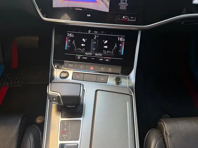 Audi A6L — Фото автомобиля 12