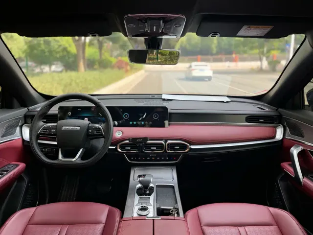 Jetour X70 Plus — Фото автомобиля 13