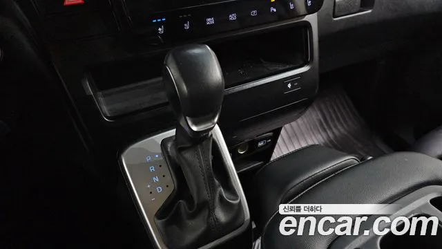 Hyundai Staria — Фото автомобиля 9
