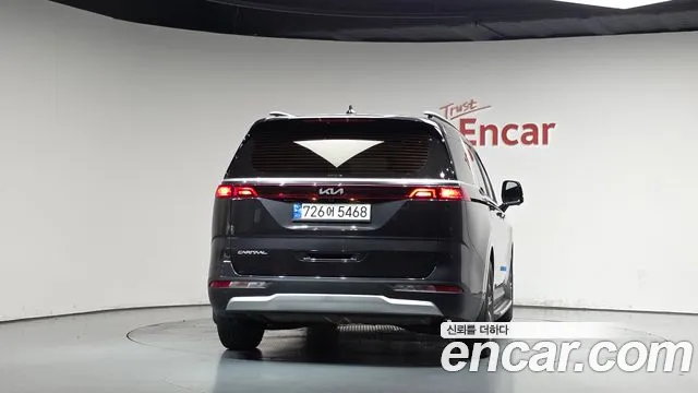 Kia Carnival 4th Gen — Фото автомобиля 4