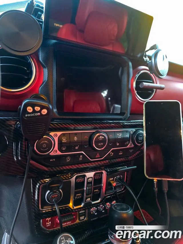Jeep Wrangler JL — Фото автомобиля 13