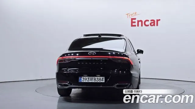 Hyundai Grandeur Новый Grandeur IG — Фото автомобиля 4