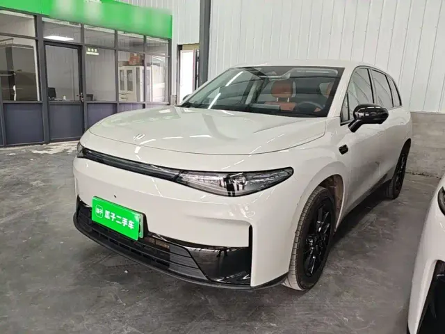 Фотография автомобиля — Leapmotor C10