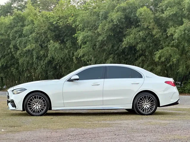 Mercedes-Benz C-Class — Фото автомобиля 15