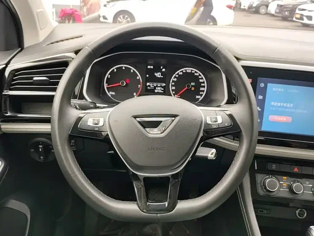 Jetta VS5 — Фото автомобиля 10