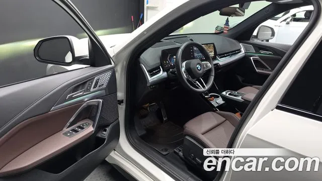 BMW X1 U11 — Фото автомобиля 15