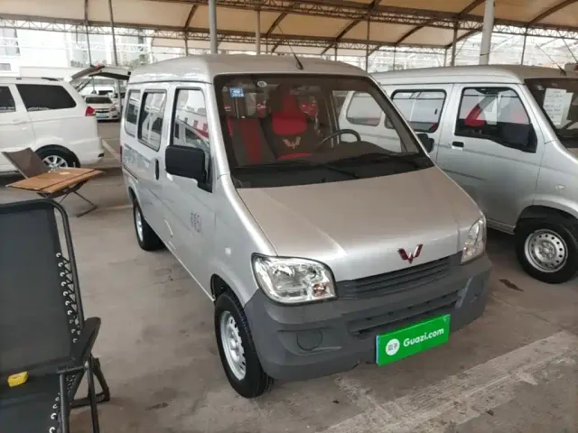 Wuling Zhiguang — Фото автомобиля 3