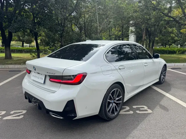 BMW 3 Series — Фото автомобиля 5